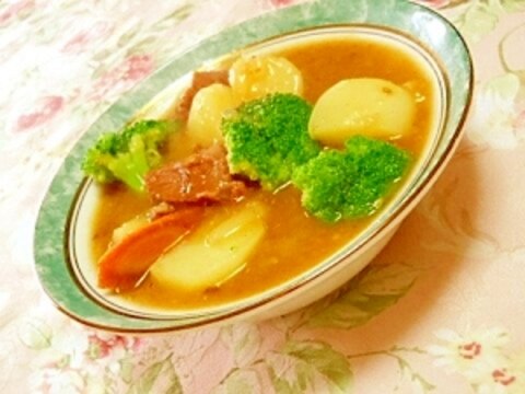 レトルトカレーｄｅ❤簡単牛肉煮込み❤